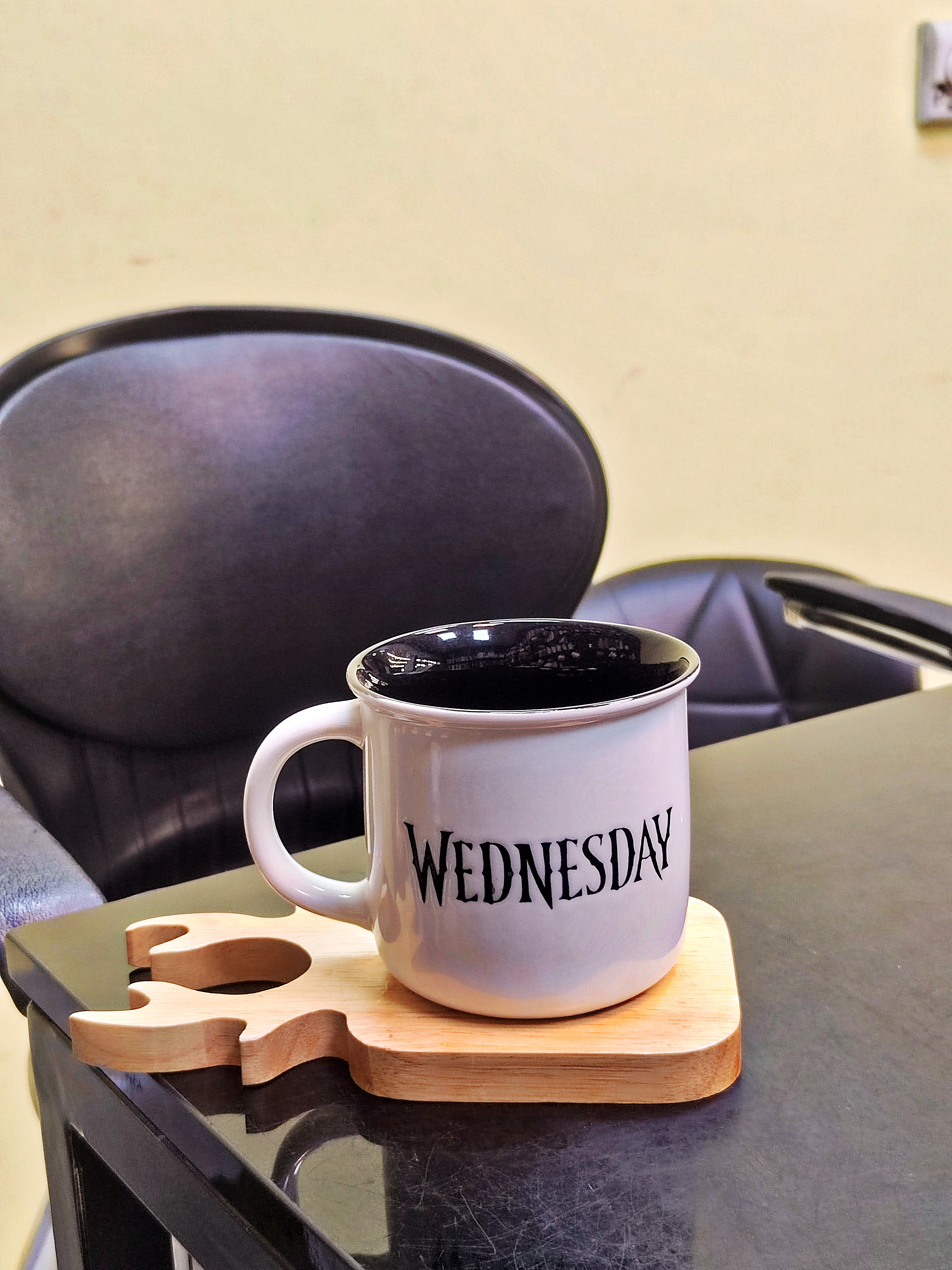 ماگ طرح ونزدی /wednesday
