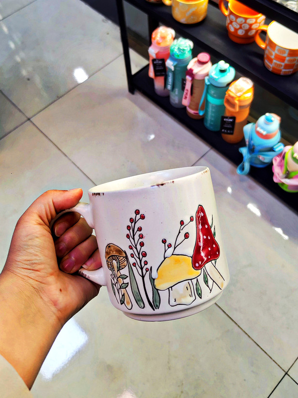 ماگ طرح قارچ رنگارنگ برجسته سرامیک وارداتی